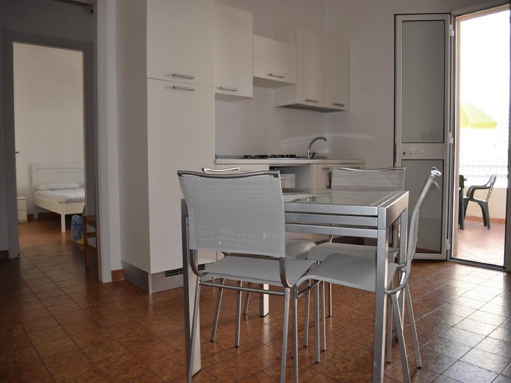 Sagittarius Mare Apartamento Marina di Ragusa Habitación foto