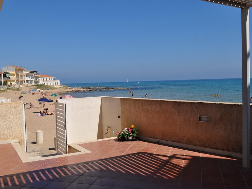 Sagittarius Mare Apartamento Marina di Ragusa Exterior foto